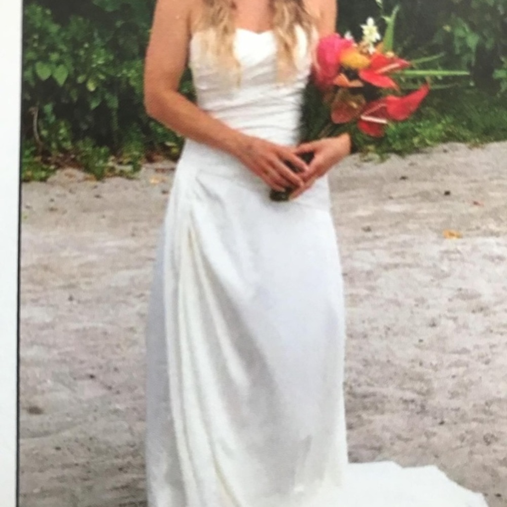 Wedding dress